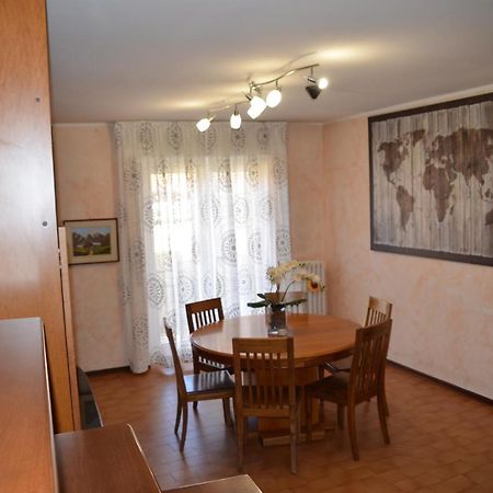 Appartamento Iris Bellano Bagian luar foto