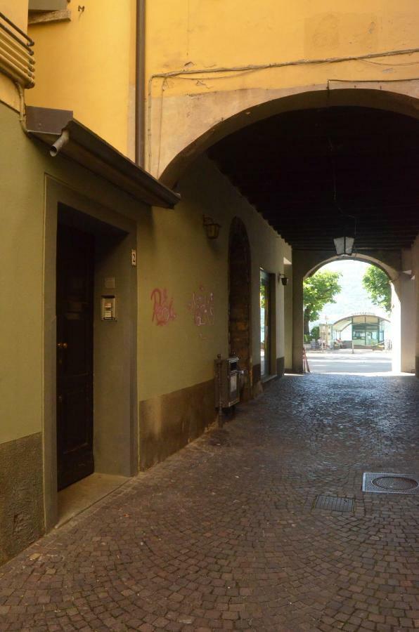 Appartamento Iris Bellano Bagian luar foto